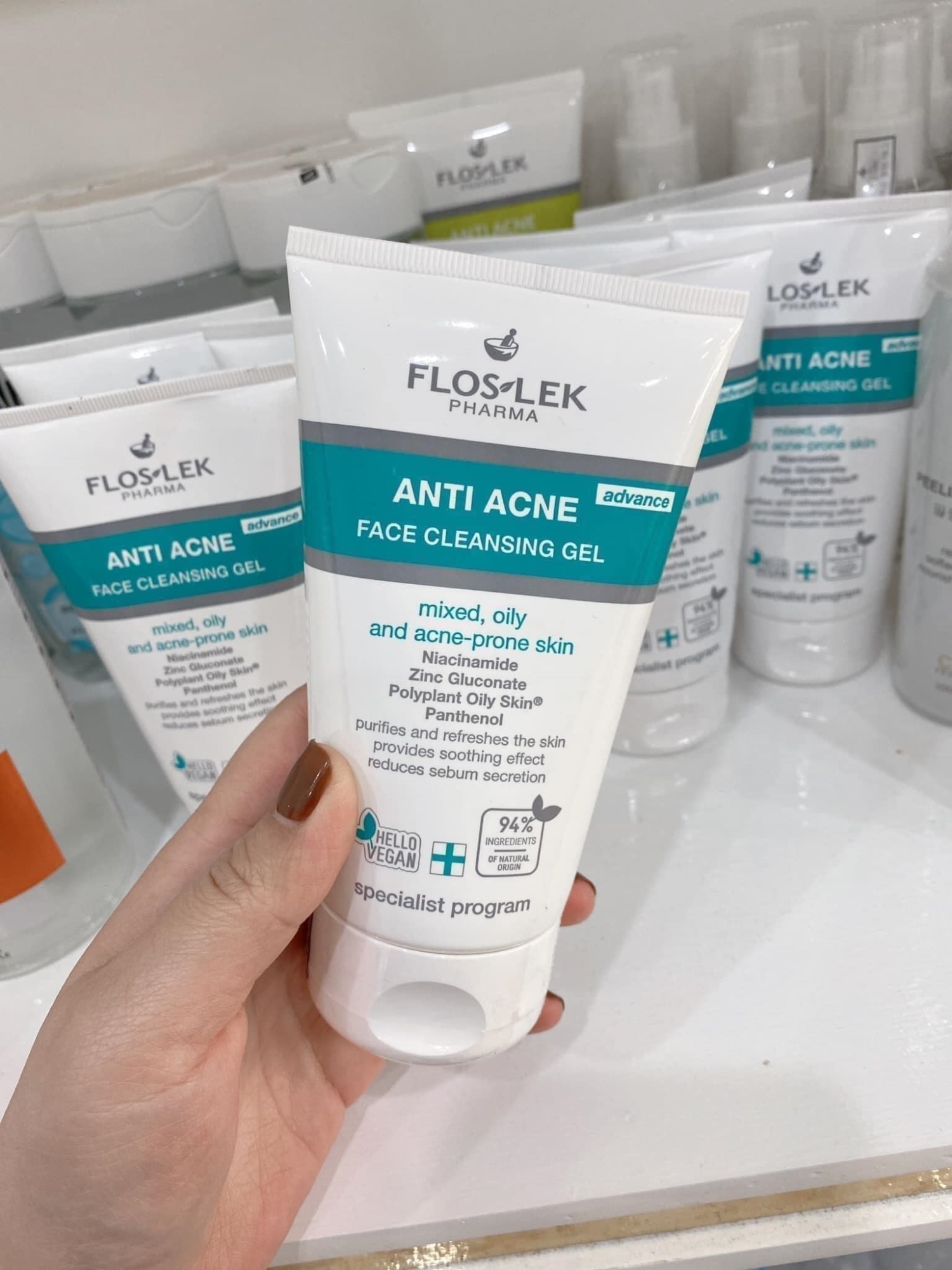 Sữa Rửa Mặt Cho Da Dầu Mụn Anti Acne 125ML