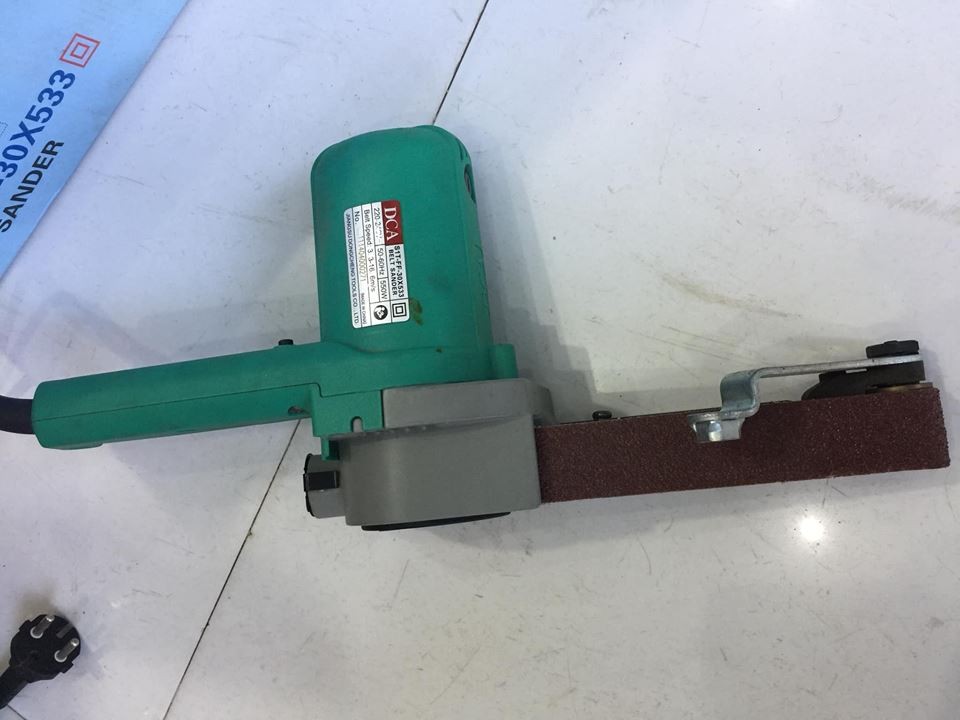 [HCM]Máy chà nhám băng DCA AST533 550W