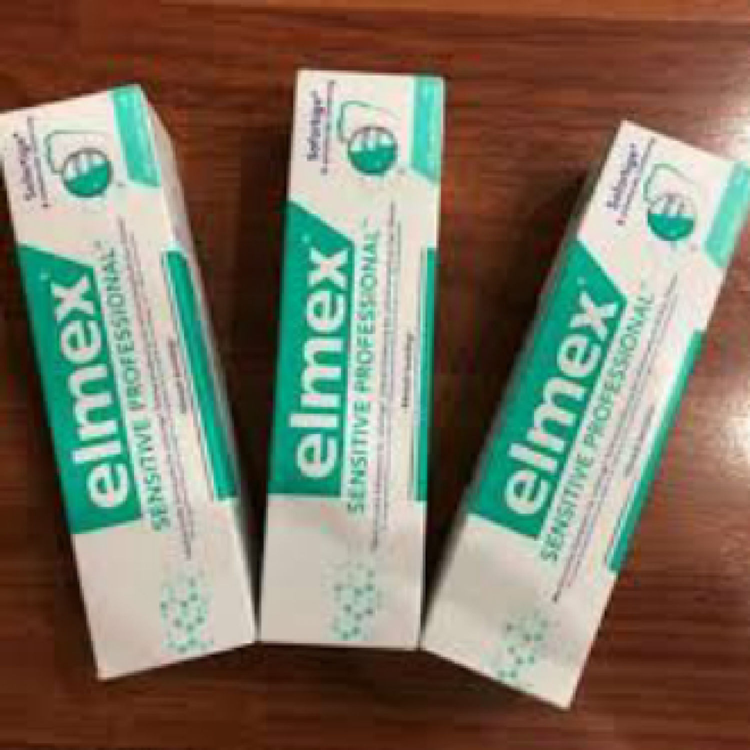 Kem đánh răng Elmex Sensitive (set đôi)