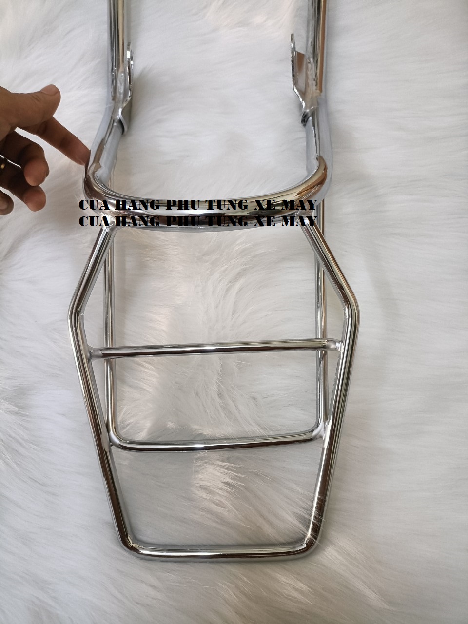 Cảng sau xe Win 100 inox cao cấp