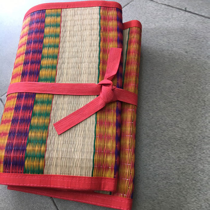 Chiếu ngủ văn phòng xếp gấp gọn nhẹ 1m x 1m9
