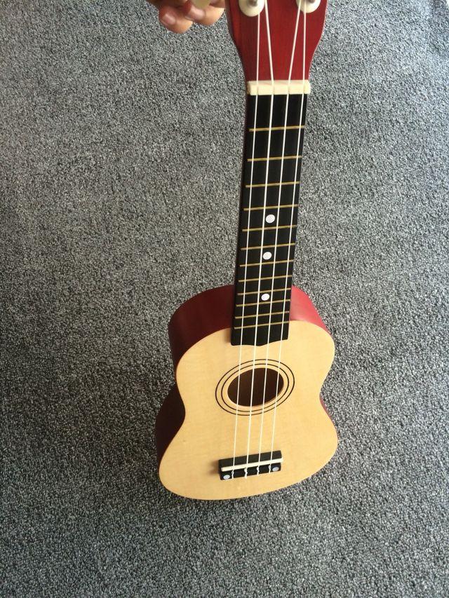 Combo Đàn Ukulele Gỗ Size Concert 23 Kèm Bao vải