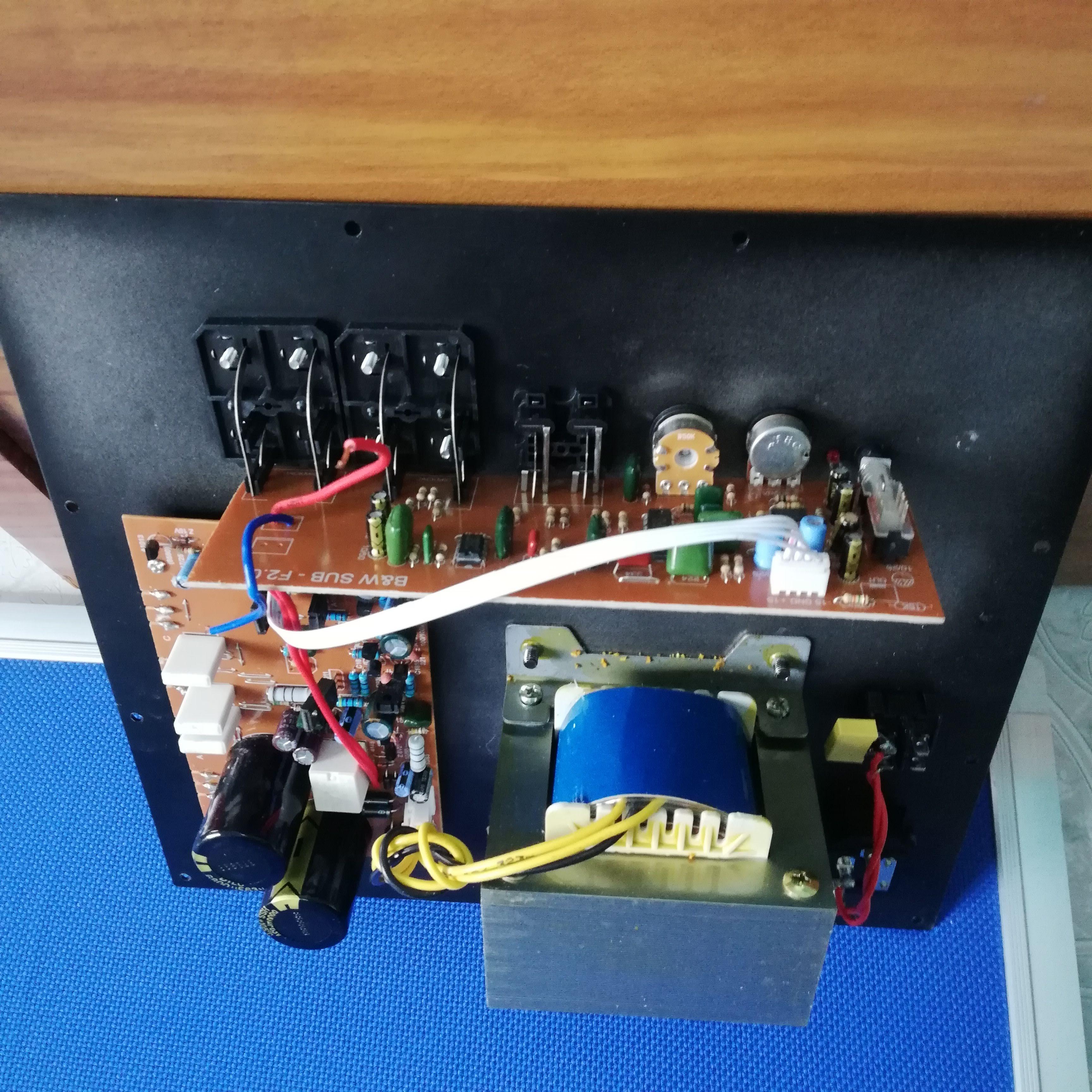 Mạch loa sub điện 500W - 4 sò