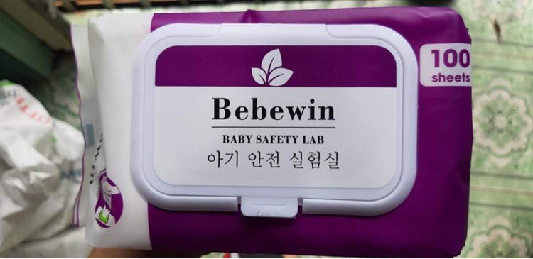 combo 4 bịch khăn giấy ướt BEBEWIN 100 tờ/ 1 bịch (TẶNG 1 BỊCH KHĂN ƯỚT BABY WIPES 80g)