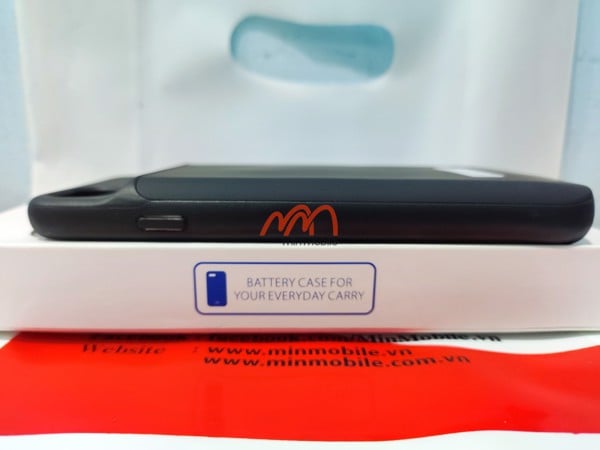Ốp Lưng Kiêm Sạc Dự Phòng iPhone 6s 3200Mah