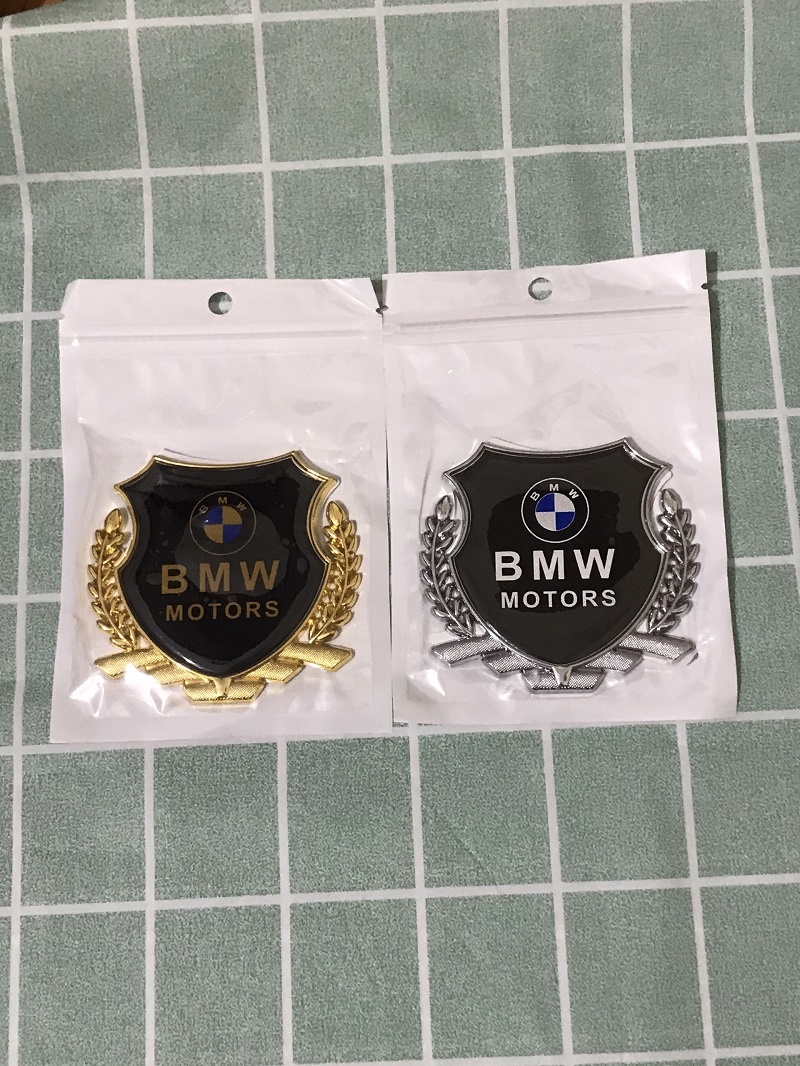 Tem Logo Bông Lúa Viền Vàng - Xe BMW