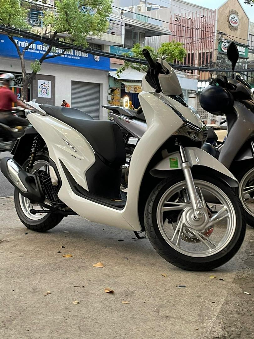 THẢM LÓT CHÂN XE SH 2020 DÀY