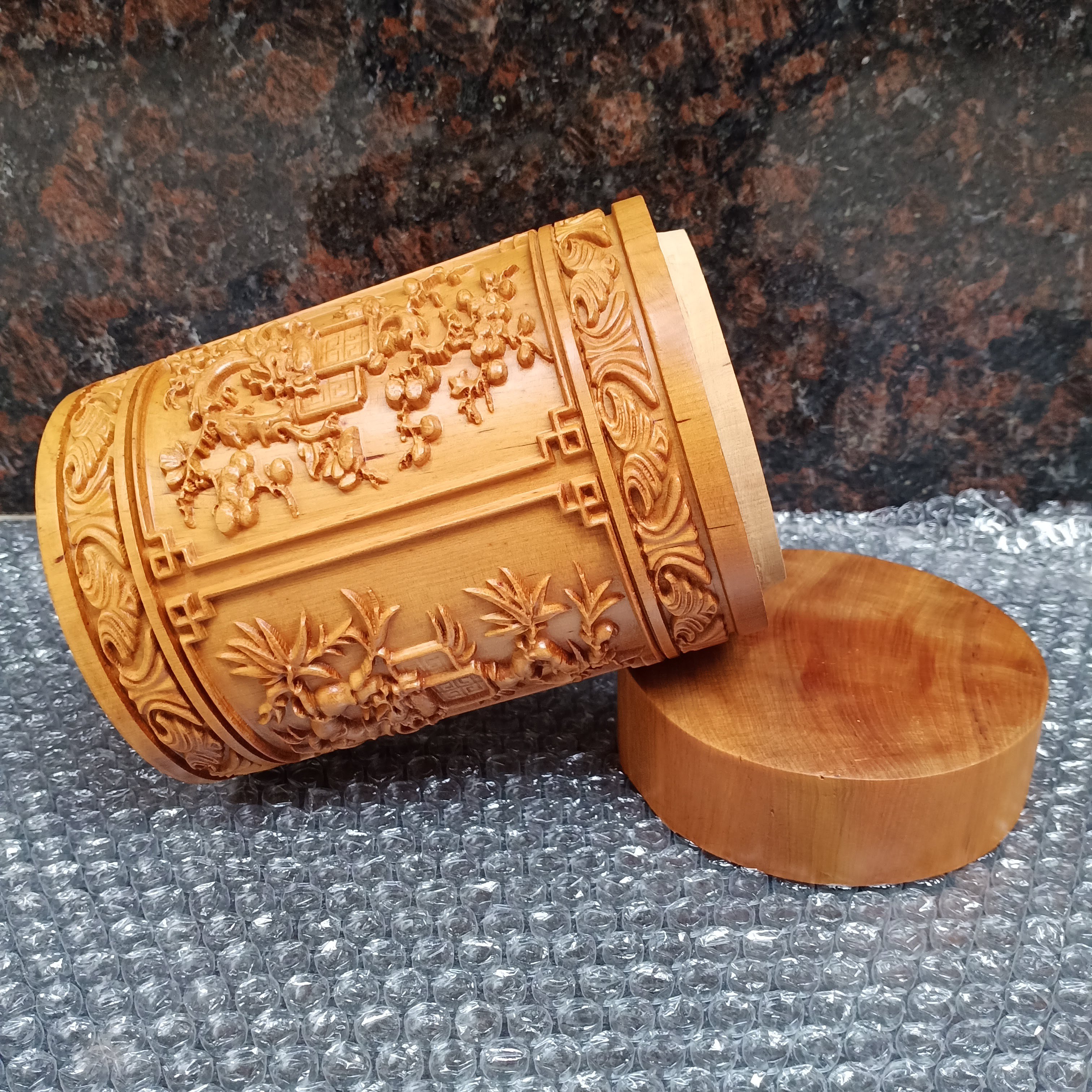 Hộp đựng chè gỗ bách xanh