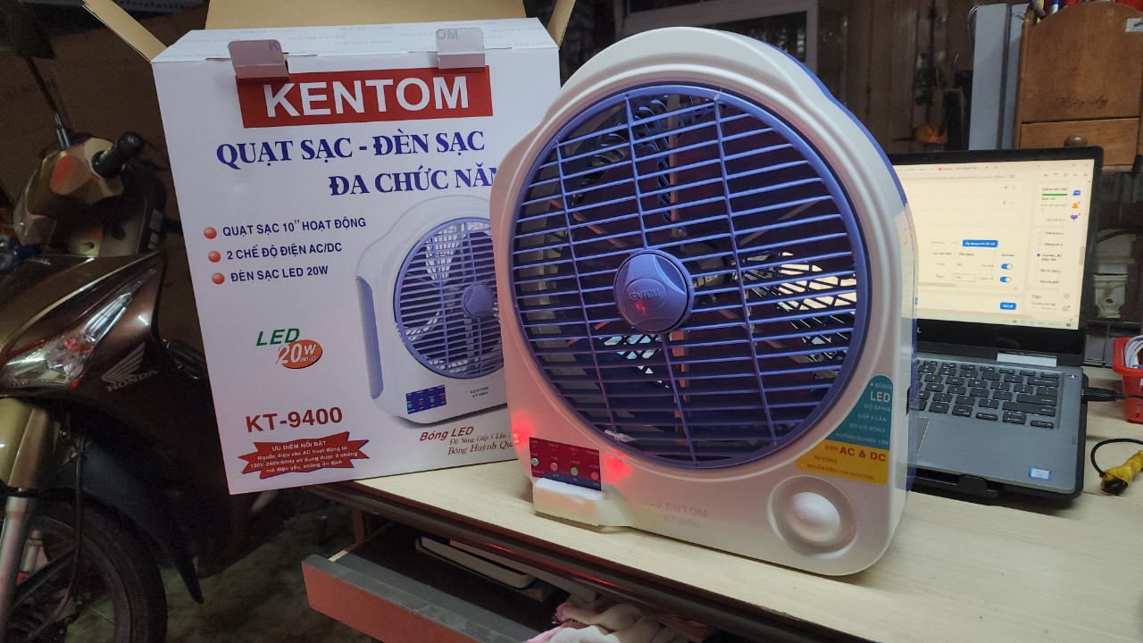 [HCM]QUẠT SẠC KENTOM 9400 - 1 bình và 2 bình