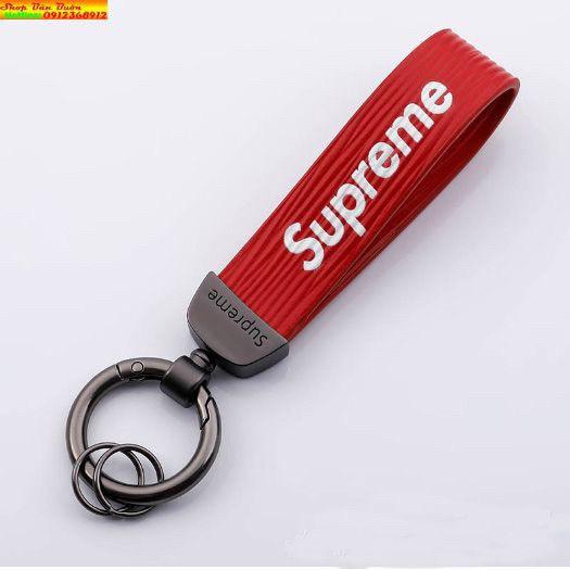 MÓC KHÓA SUPERME ( ĐỎ VA XANH)