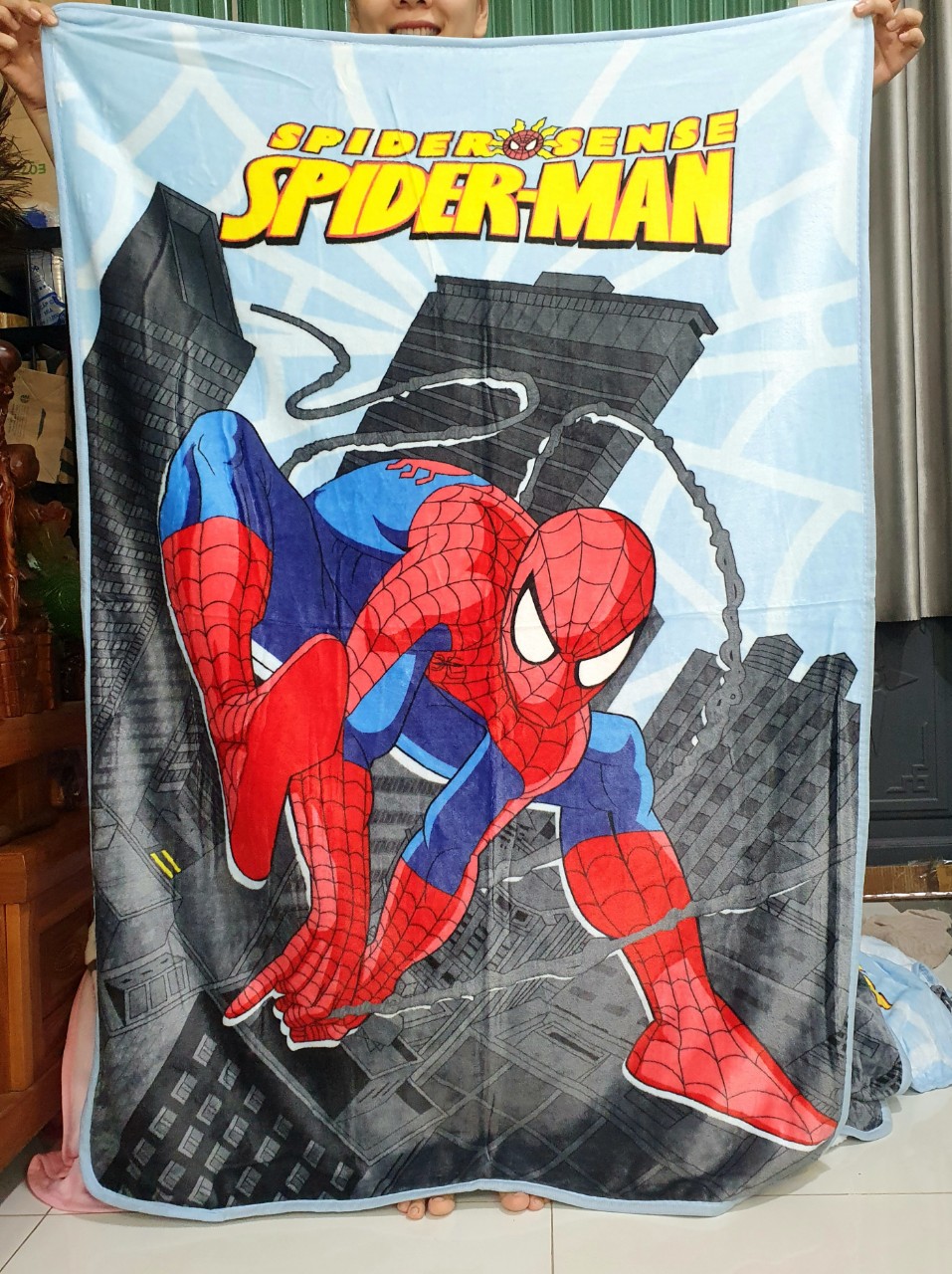 CÓ VIDEO. Mền lông Disney Nhện Spiderman 2m x 1m5