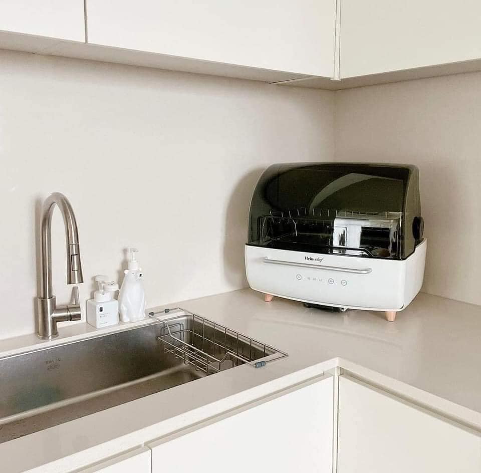 Máy Sấy Kèm Tiệt Trùng Chén Bát Heimchef 70L Hàn Quốc