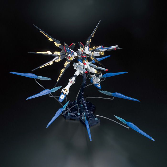 Mô hình Gundam Bandai MG Strike Freedom Full Burst Mode [GDB]