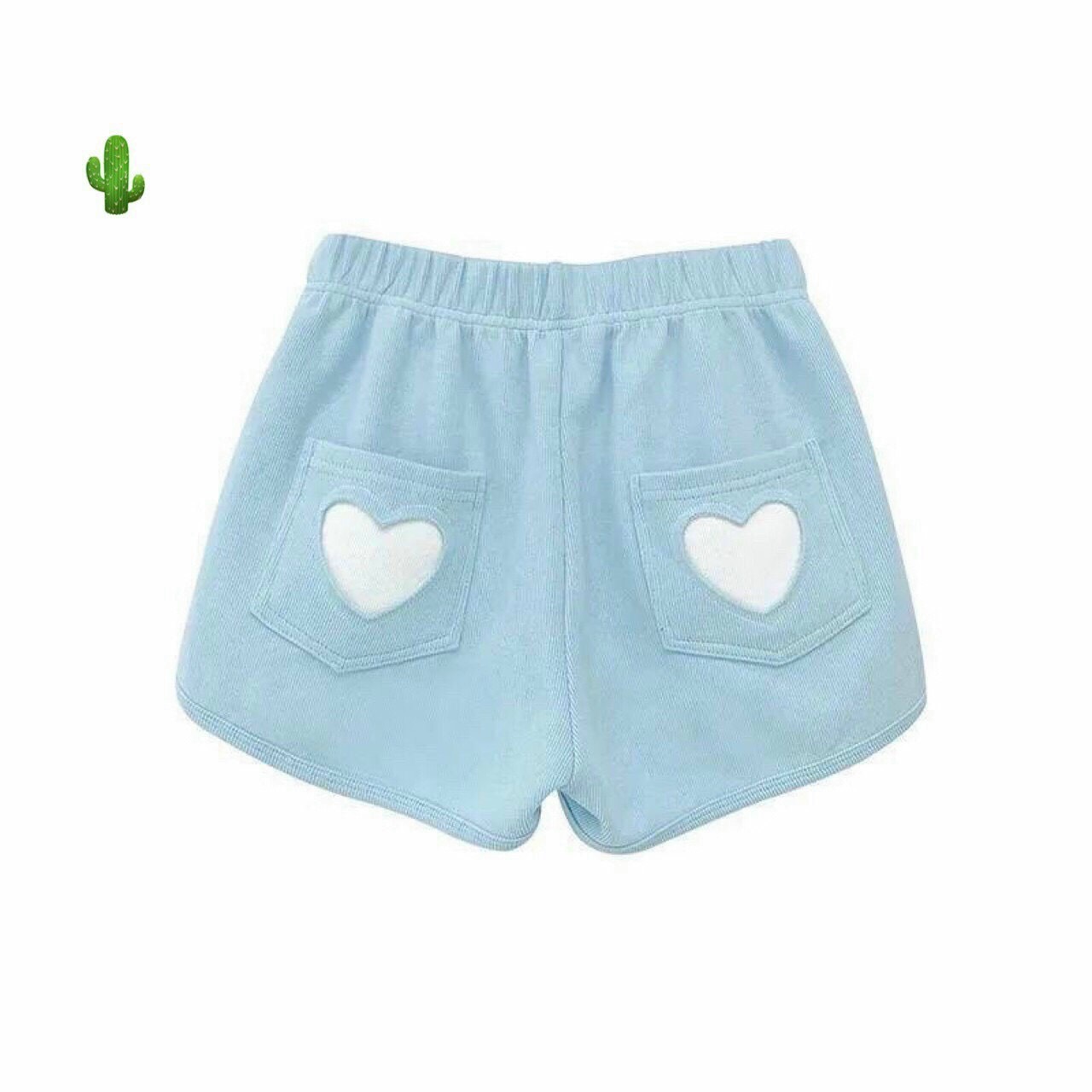 QUẦN SHORT THỂ THAO TRÁI TIM SAU TÚI