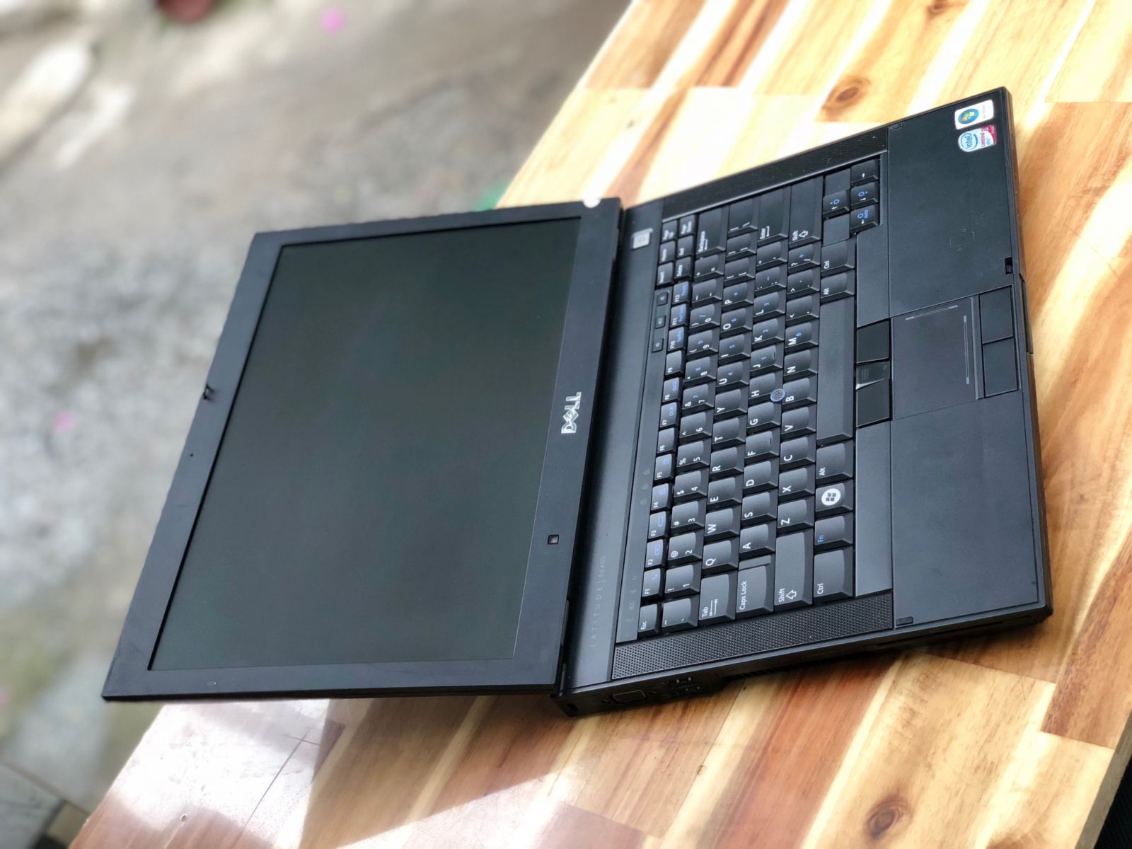 Dell Latitude E6400 Intel P8600 Ram 4G SSD 128G 14inch
