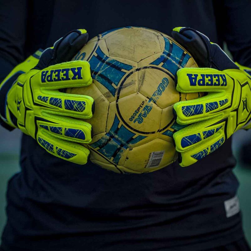 GĂNG TAY THỦ MÔN IWIN KEEPA PRO GK02
