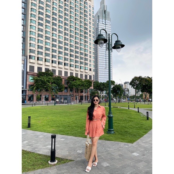 Set lụa 2 món sơ mi chân váy xinh xắn đáng yêu
