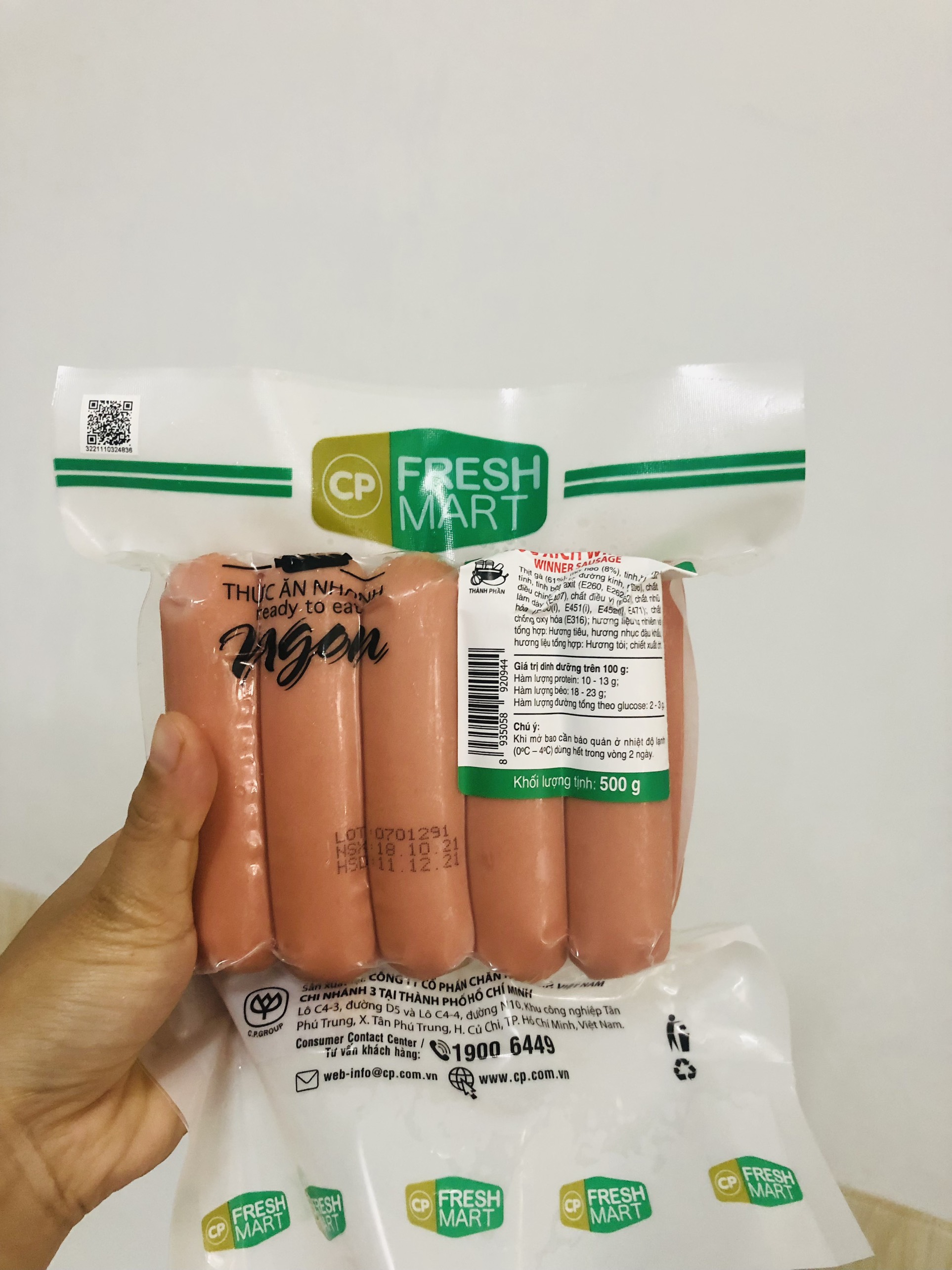 1kg  cây xúc xích đức WINNER