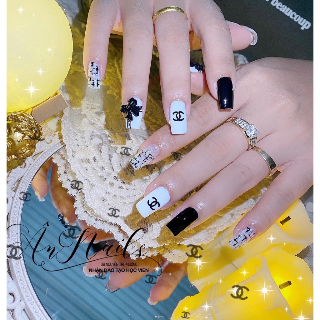 Set charm nơ trắng đen trang trí móng MOON NAIL