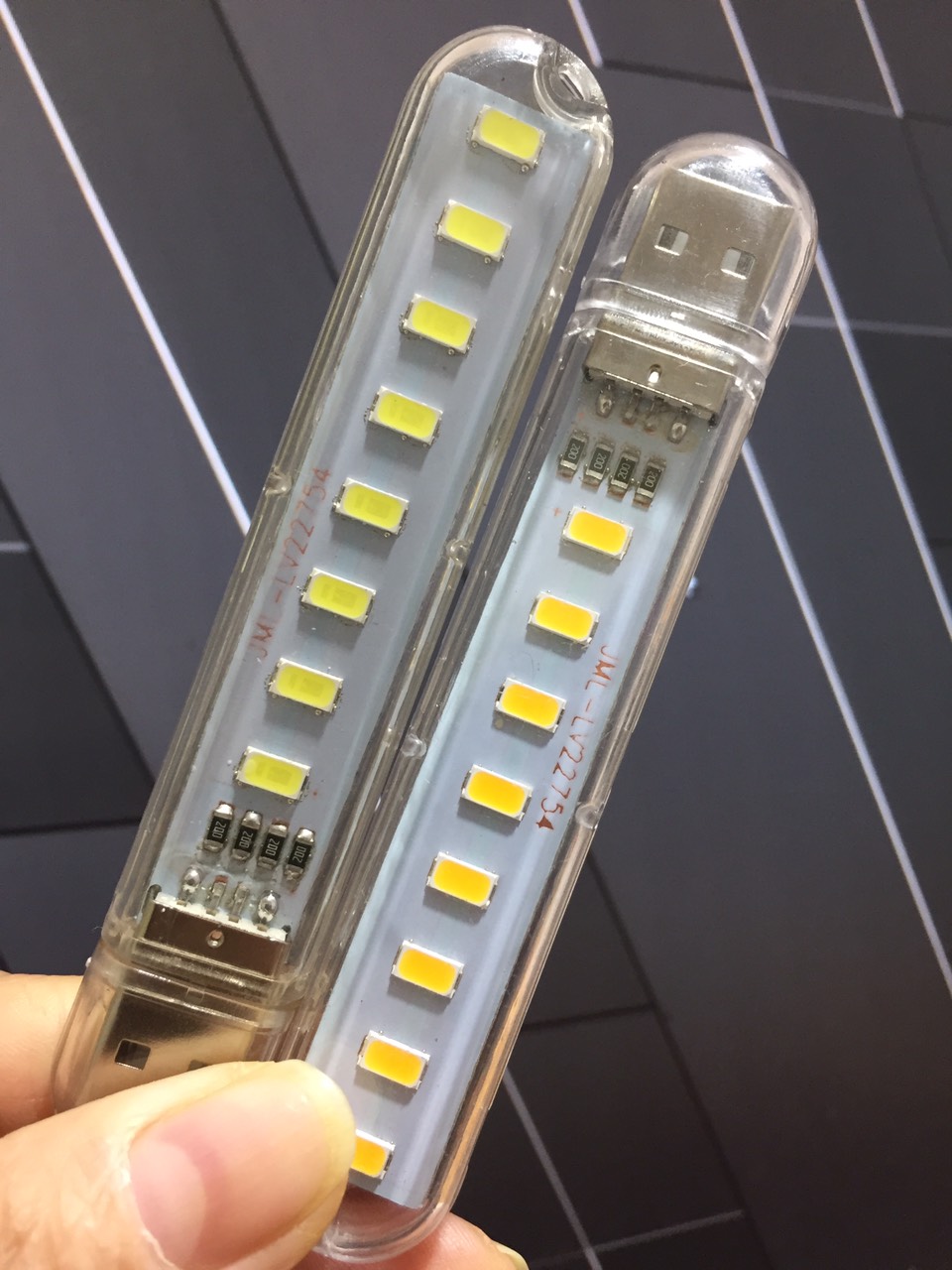 Đèn LED USB 8 bóng Mini