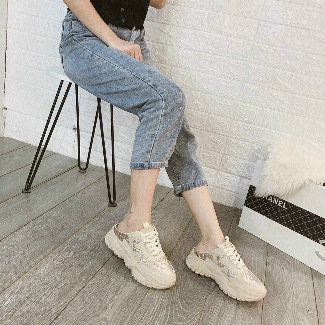 Sục thể thao đế thô 5p dáng nhẹ