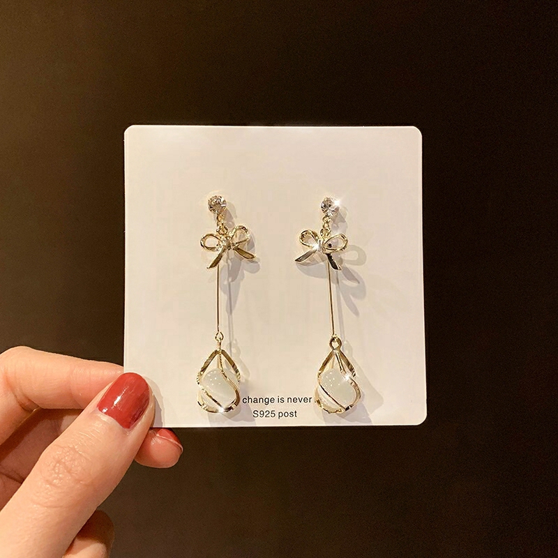 [HCM]Khuyên tai dáng dài gắn đá Opal