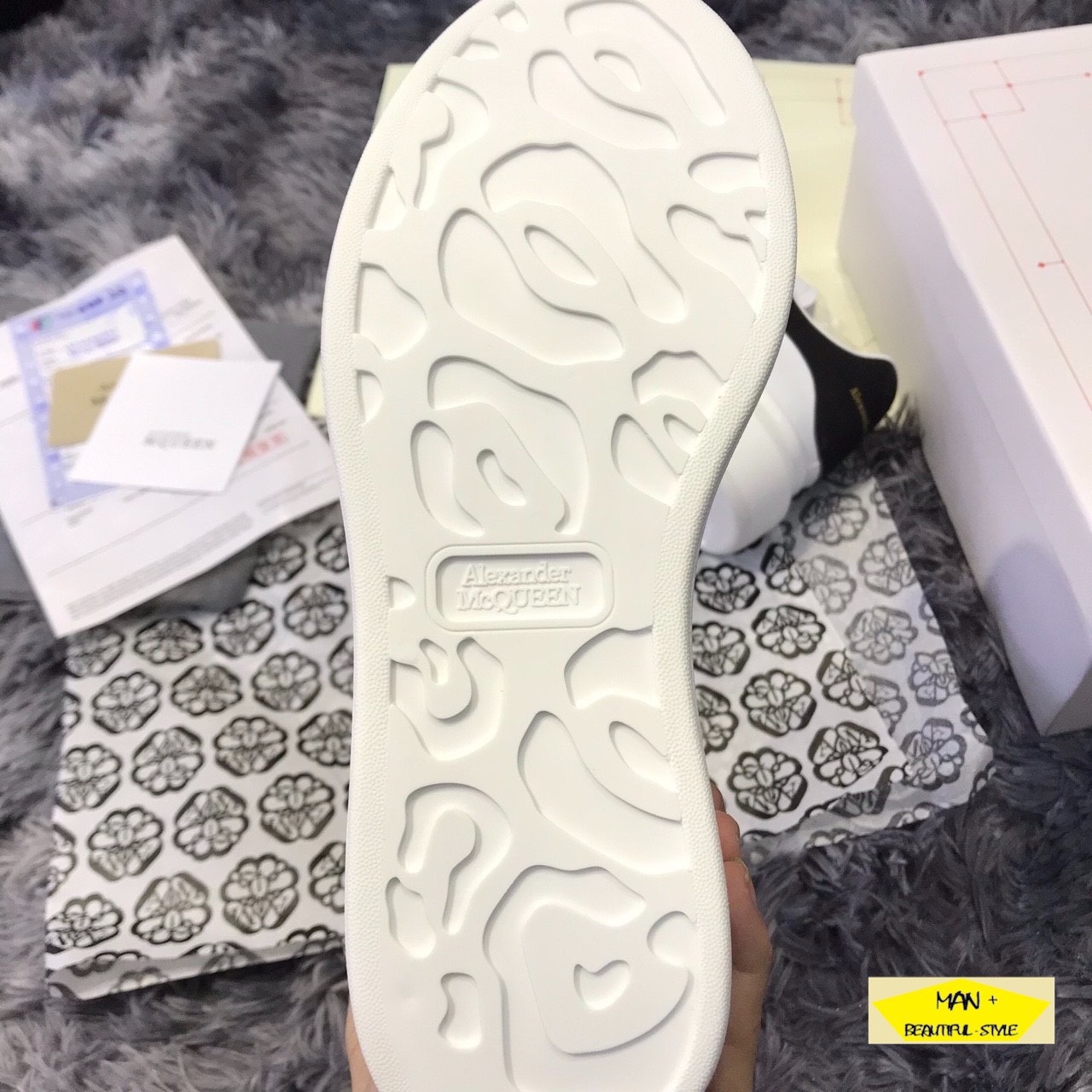 (HÀNG CỰC ĐẸP GIÁ SIÊU MỀM) Giày thể thao ALEXANDER MCQUEEN gót đen