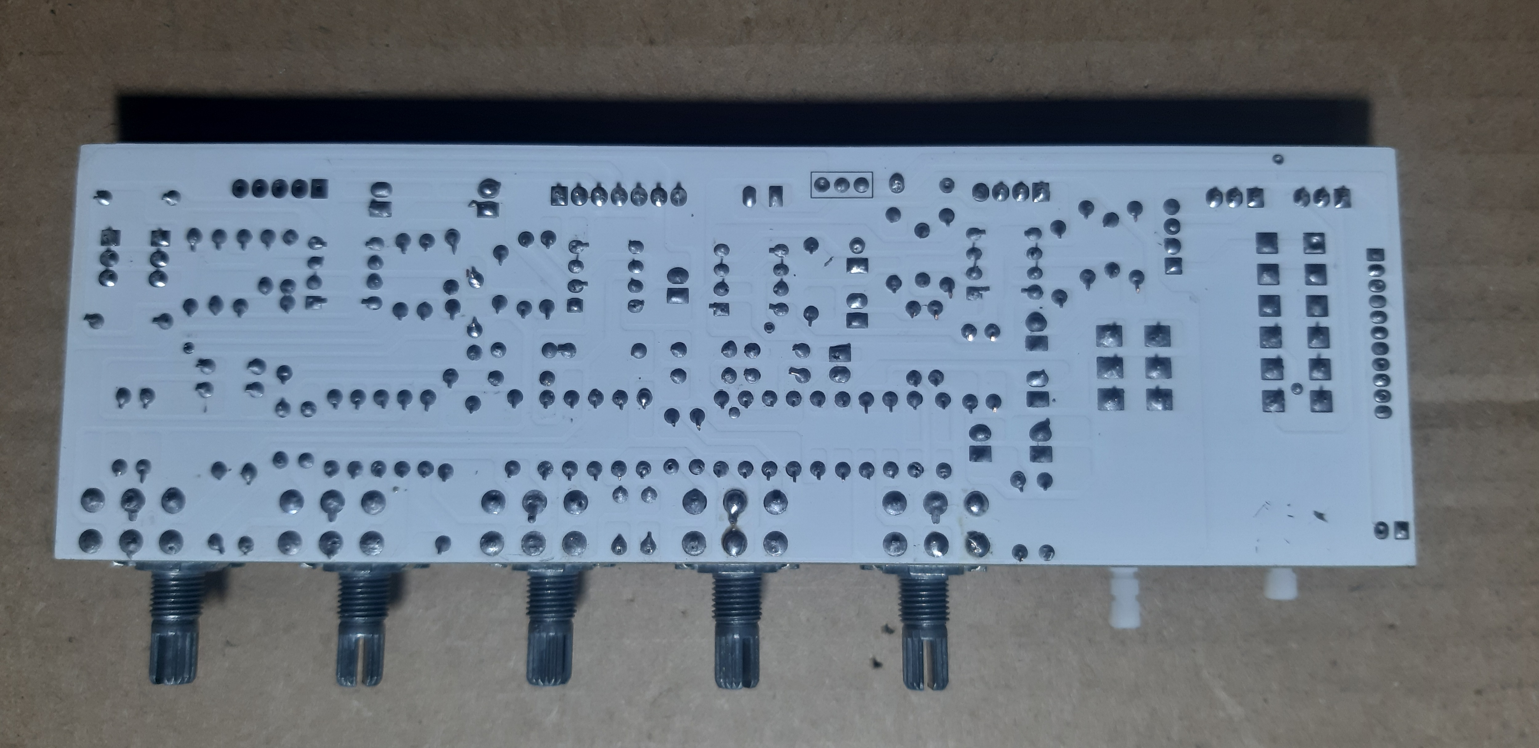 MẠCH MUSIC 4 IC