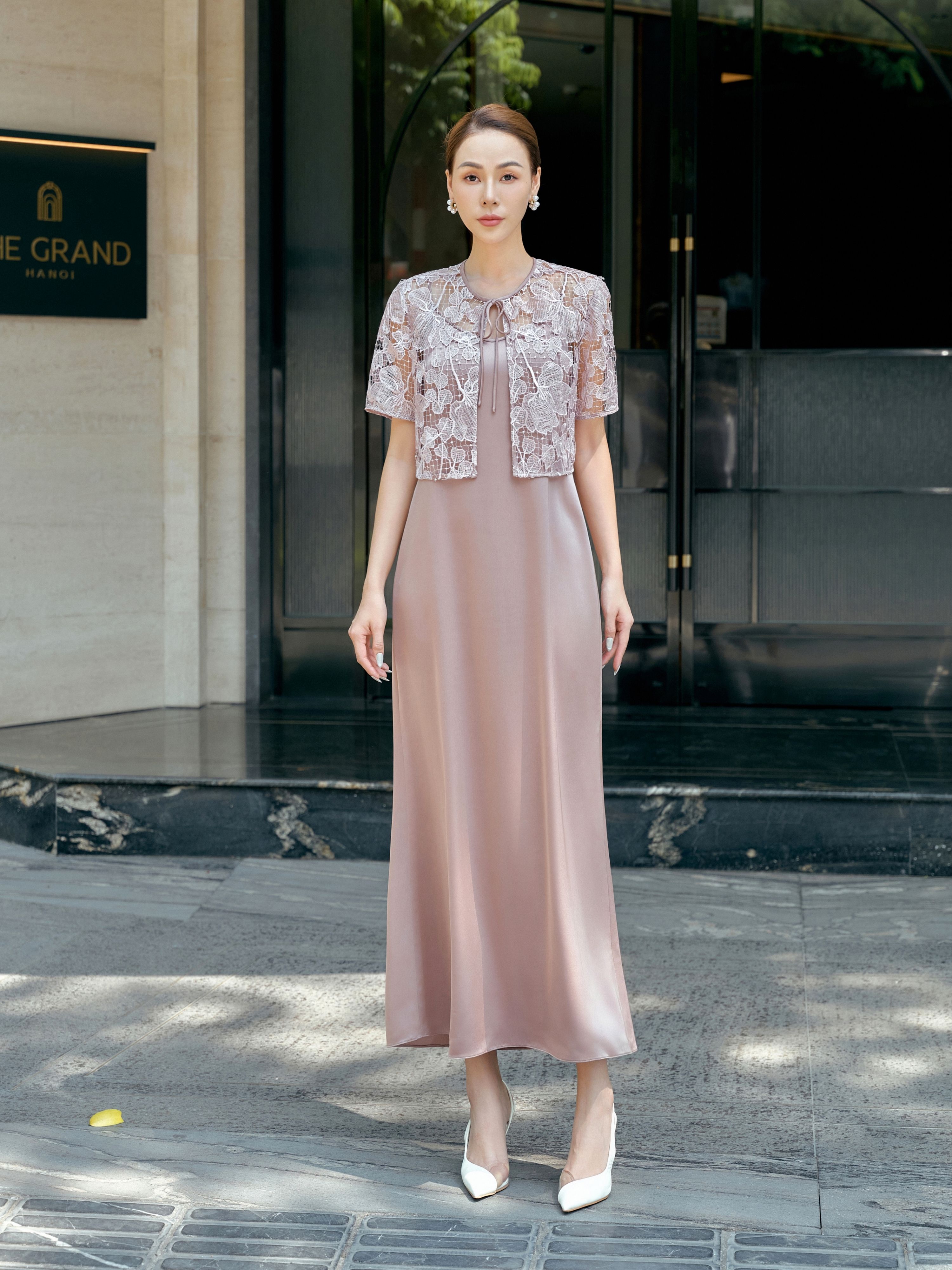 Set đầm lụa áo khoác ren Mauve Poem dress