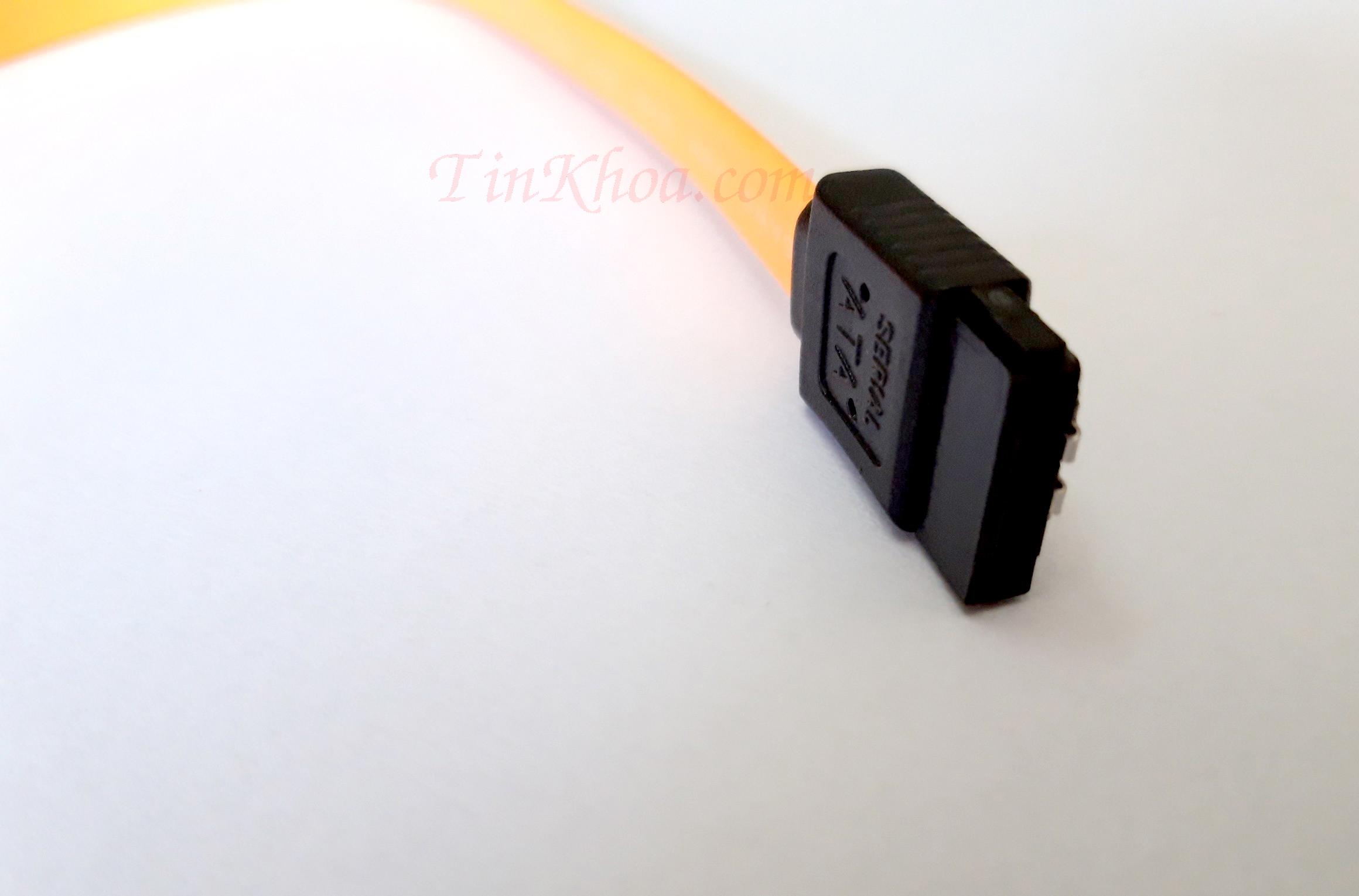 CÁP TÍN HIỆU Ổ CỨNG SATA