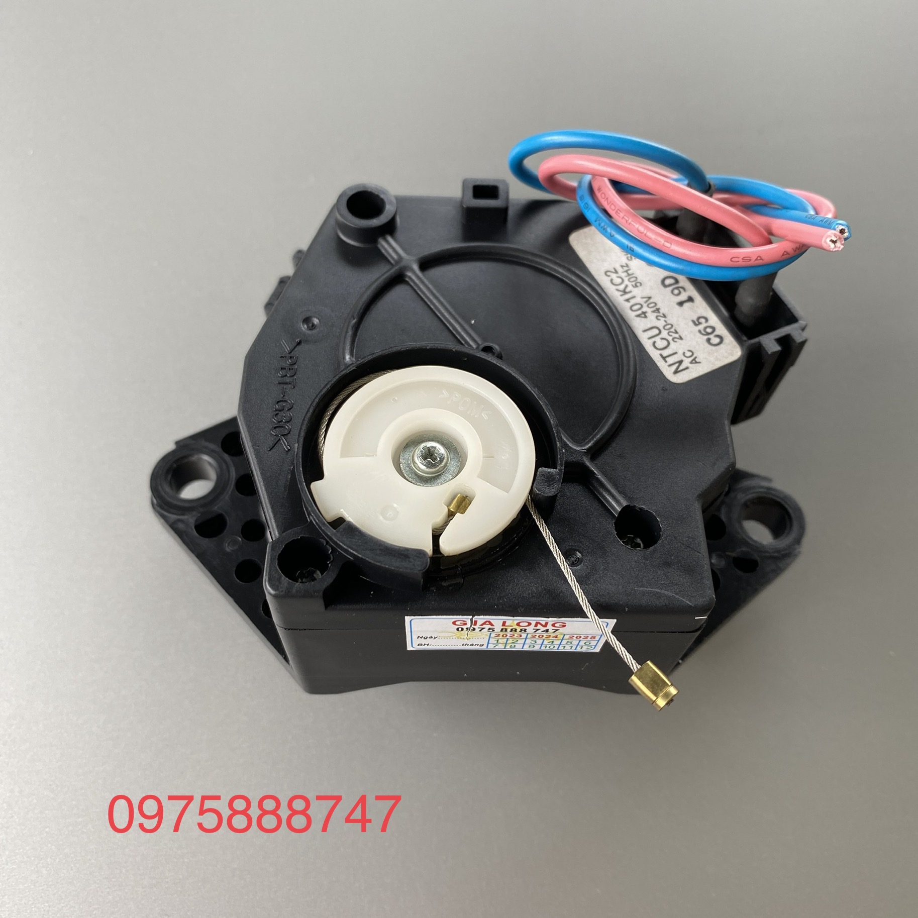 Moter xả máy giặt Sanyo - Aqua ( tháo máy )