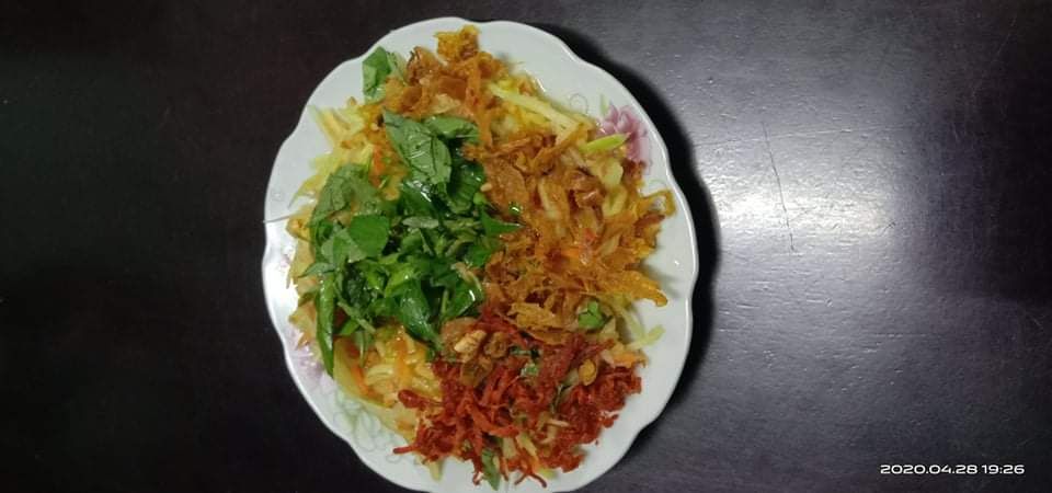 1 bịch bánh tráng trộn thập cẩm satế