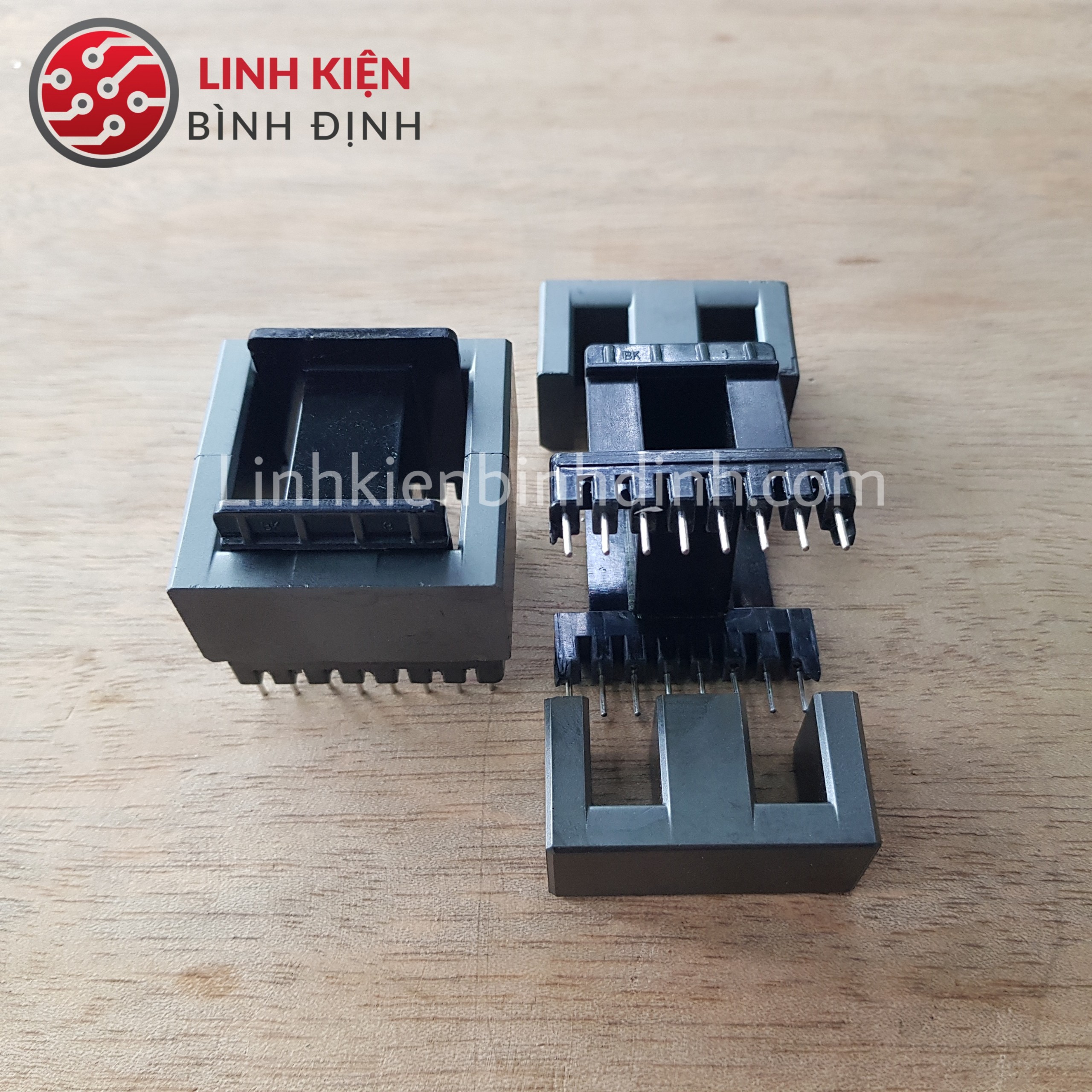 Biến áp xung E42 vuông nằm