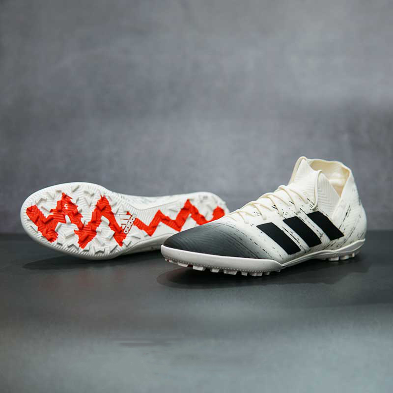 Giày đá bóng Nemeziz 18.3 TF Trắng, đen