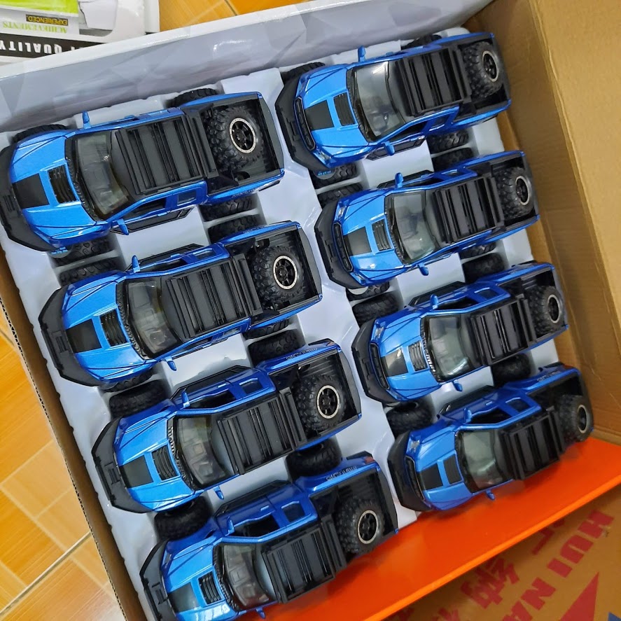Đồ chơi mô hình xe ô tô bán tải Ford offroad F150 tỉ lệ 1:32 bằng hợp kim- xe đồ chơi cho trẻ em có âm thanh và đèn mở được cửa xe