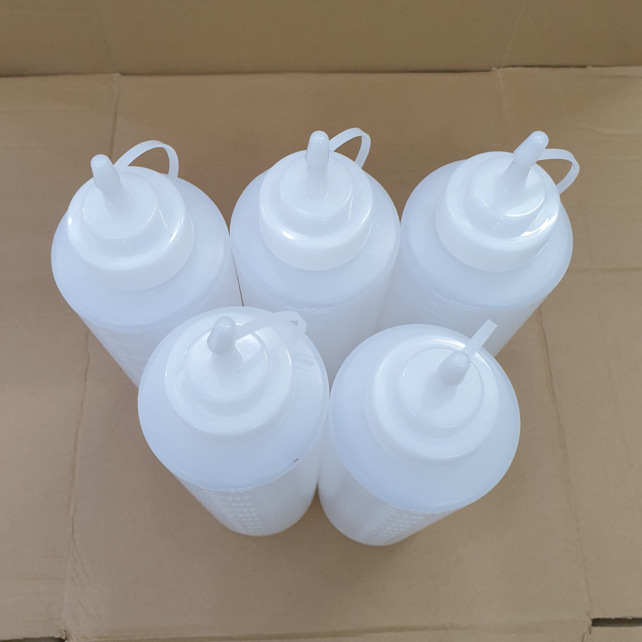 [HCM] Chai nhựa đựng sốt 1000ml