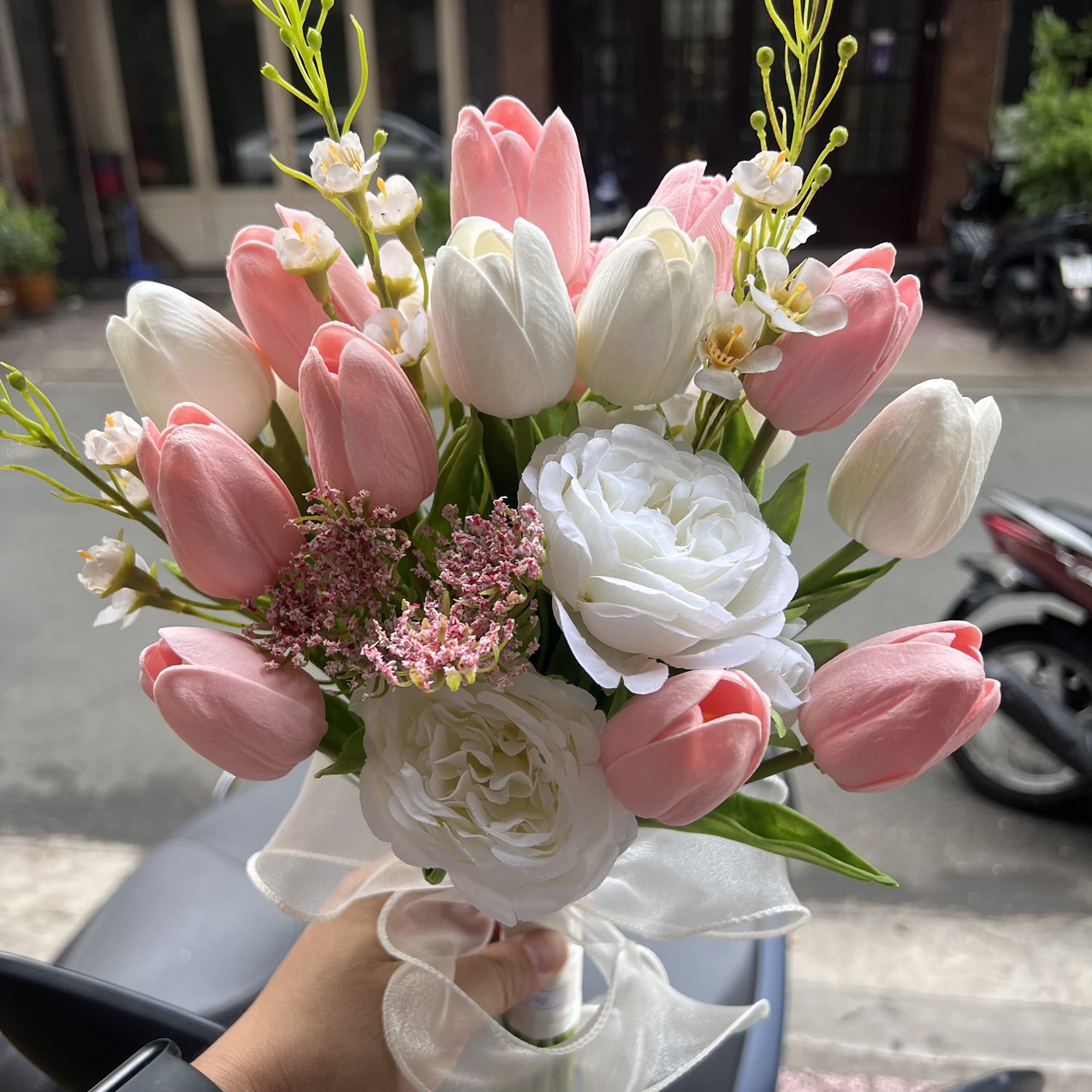Hoa cưới cầm tay cô dâu T5-2023 Giangpkc Phụ Kiện Cưới Giang