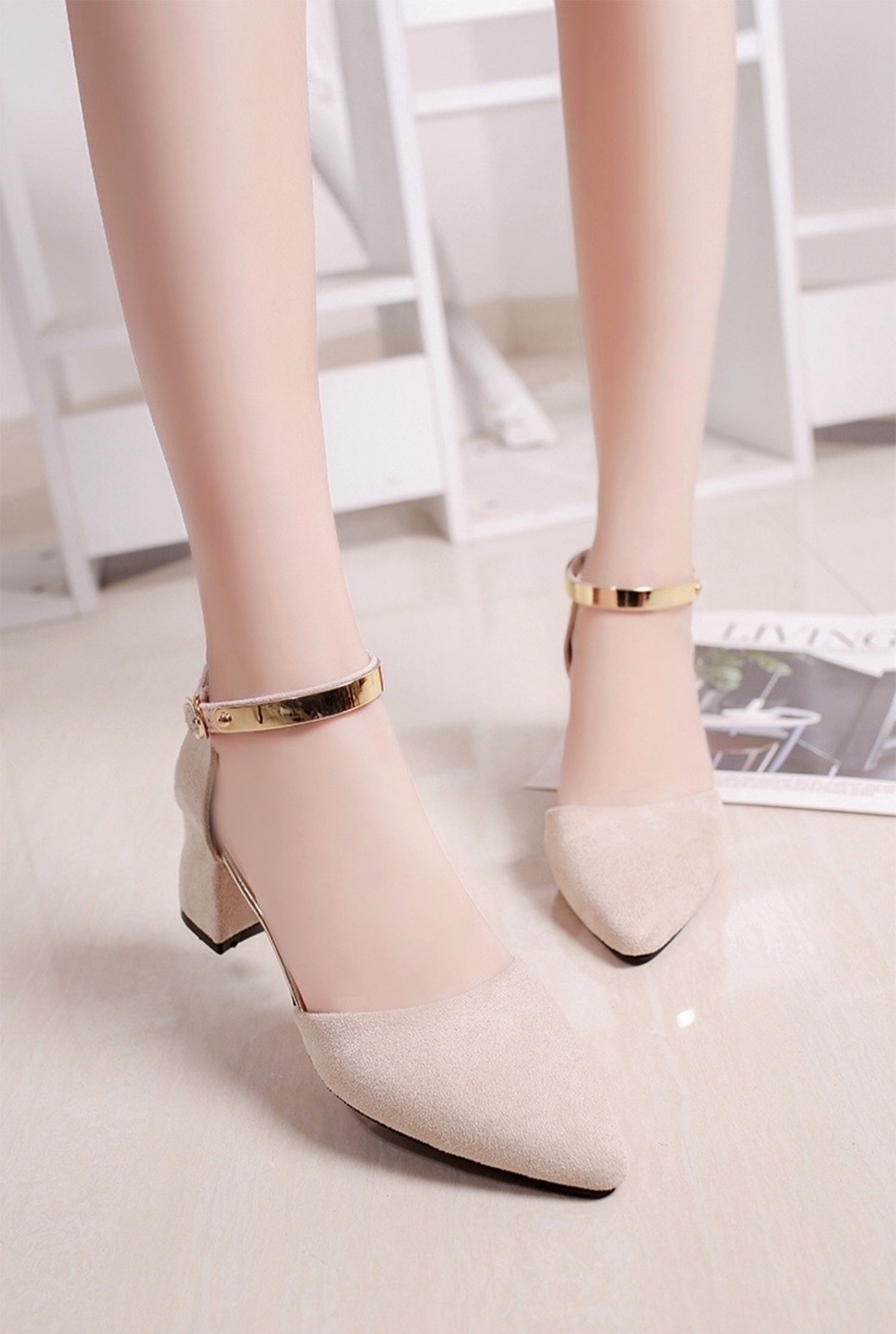 [HOT TREND] Giày Cao Gót Vuông 7 phân Bít Mũi Quai Đồng 2 màu Kem, Đen PN223