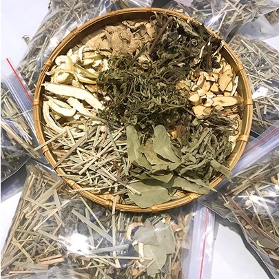 LÁ XÔNG TẮM
