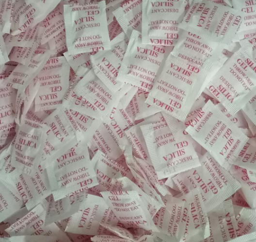 Túi hút ẩm 50 gói loại 1g