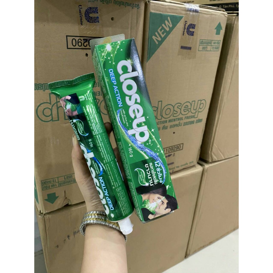 Kem đánh răng Closeup 160g