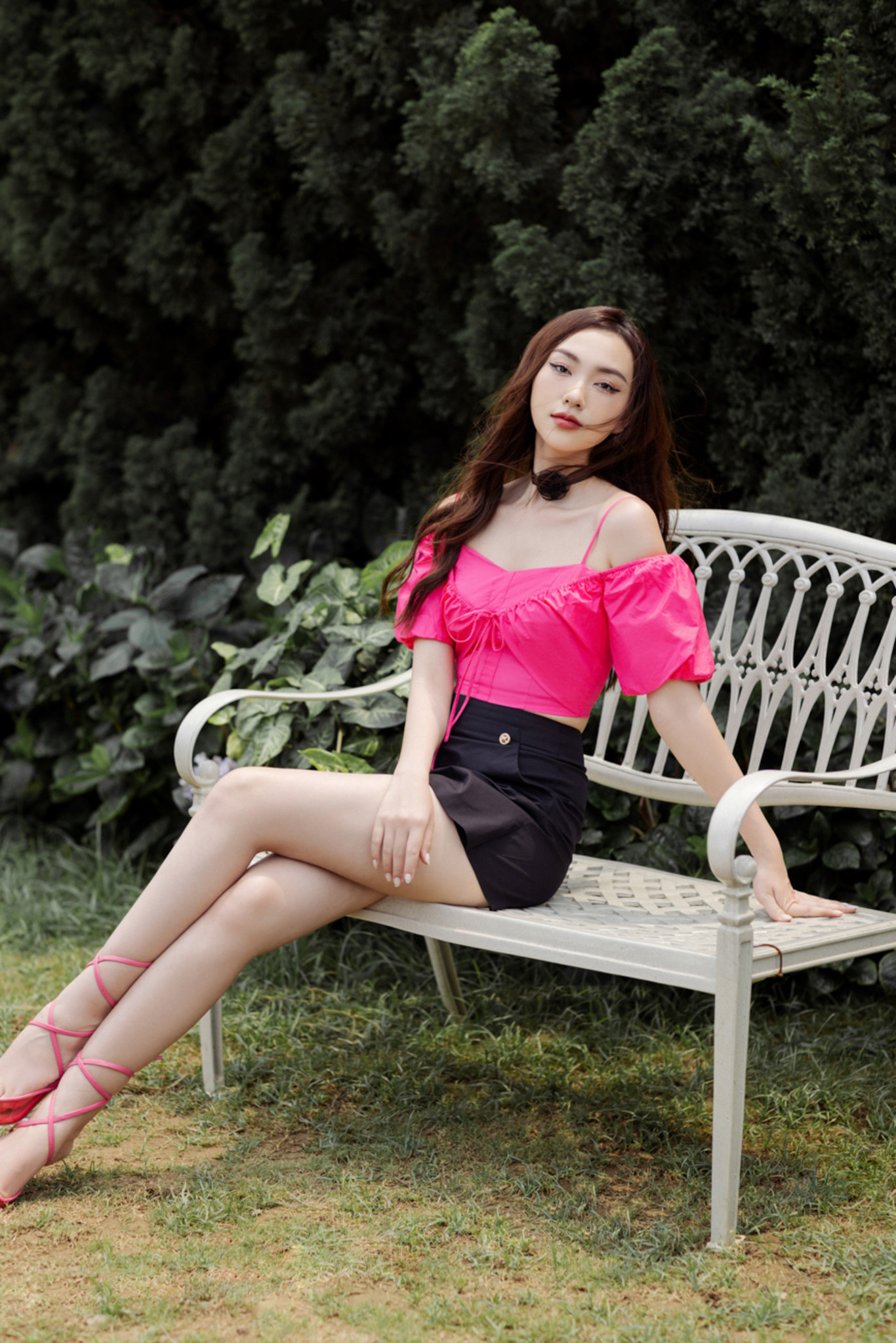 Áo trễ vai dáng croptop IVY moda MS 16M8281