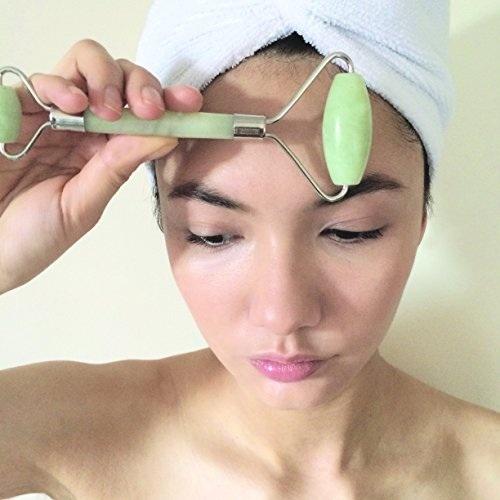 2-Headed Jade Stone Facial Roller for Skin Rejuvenation