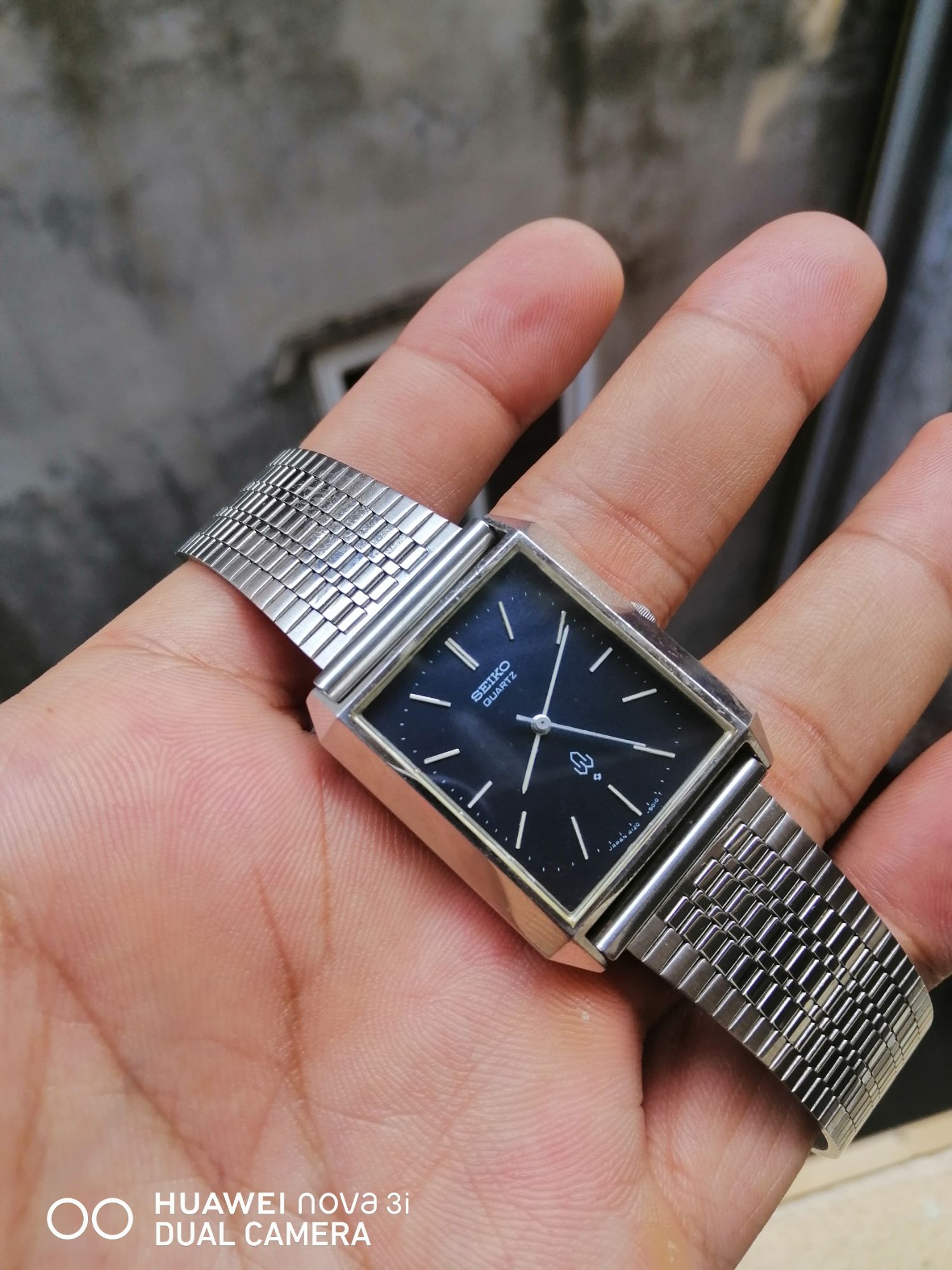 Đồng hồ nam hiệu SEIKO của Nhật