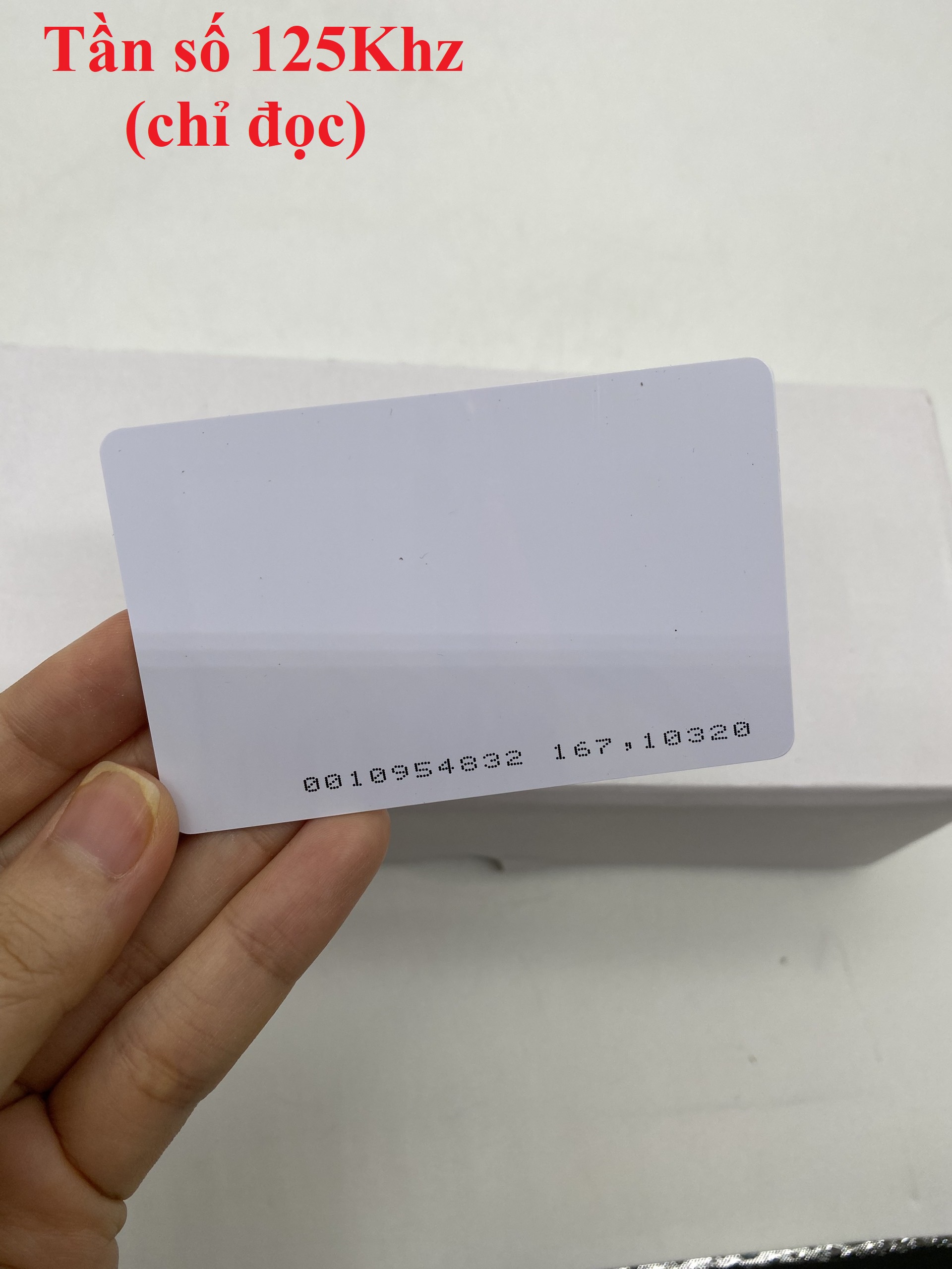 Combo 100 thẻ từ cảm ứng dùng quẹt thẻ máy chấm công ra vào