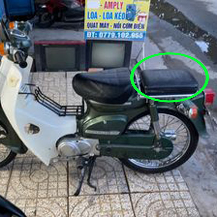 Đệm yên sau xe CUB 82, 81 và 50 {HÀNG CÓ SẴN} Ghế đệm sau xe Cub 82, 81 và 50cc - LZD-AP8527( LOẠI ĐẸP )