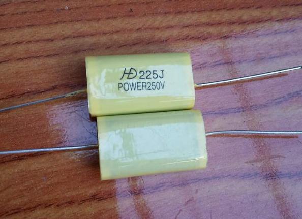 2 Chiếc Tụ kẹo HD 225J 250V ( 2.2uF ) màu vàng