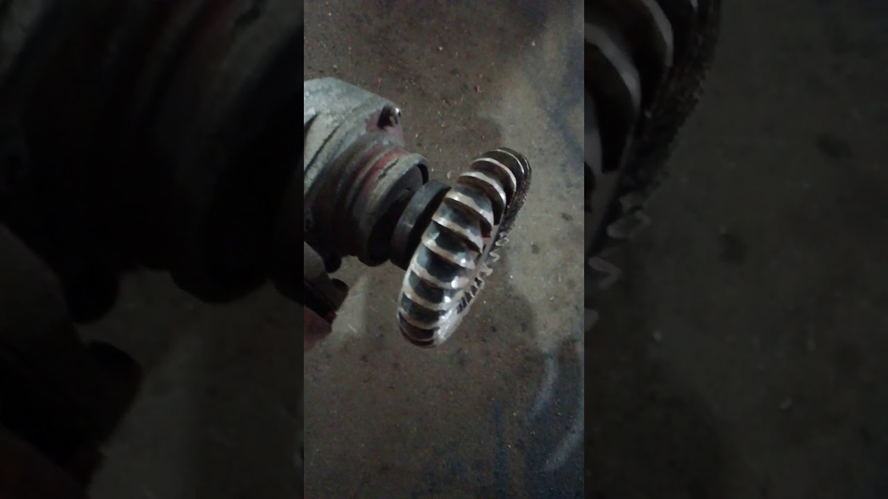 lưỡi phay tượng gỗ cầu thang