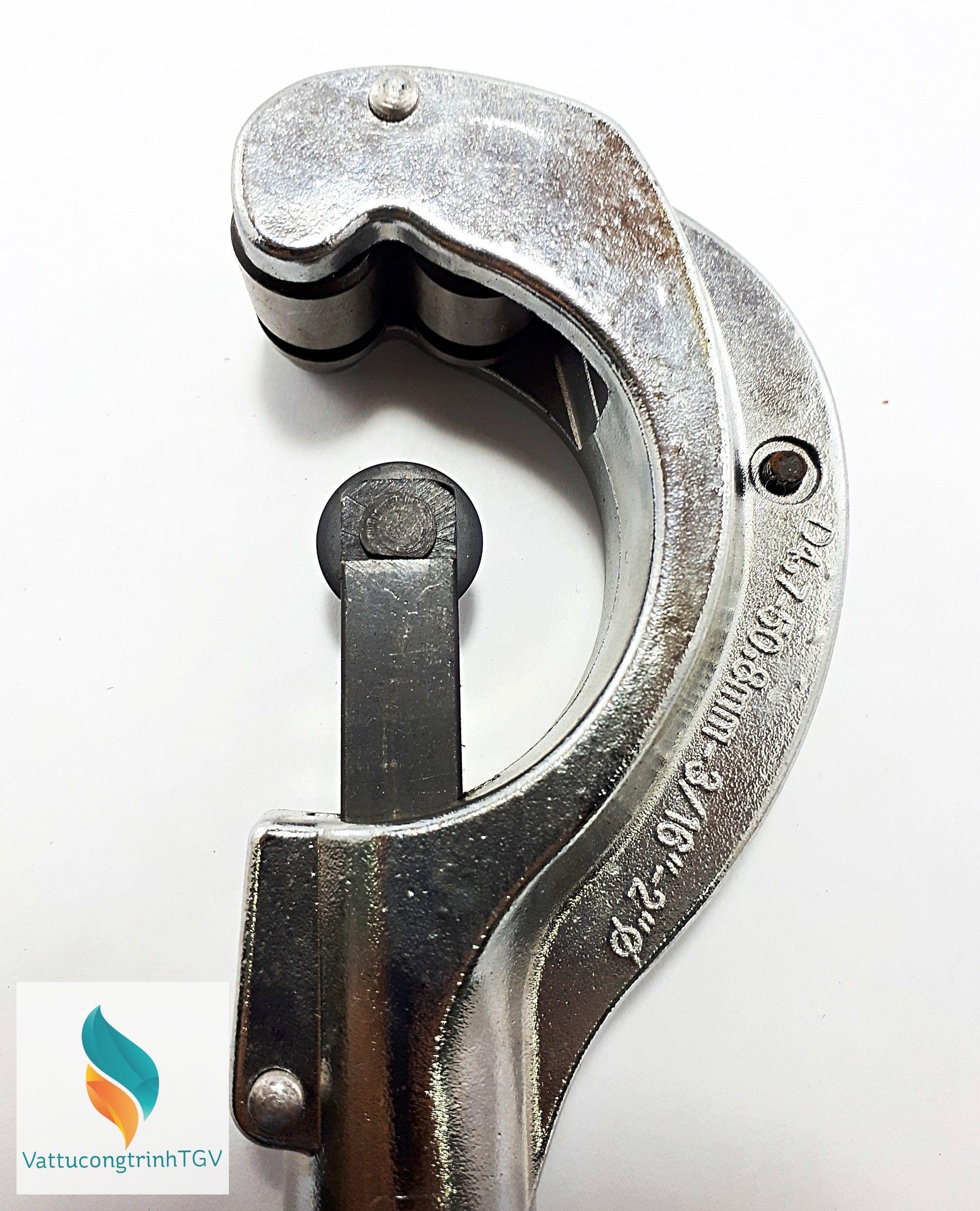 Dao cắt ống CT-107