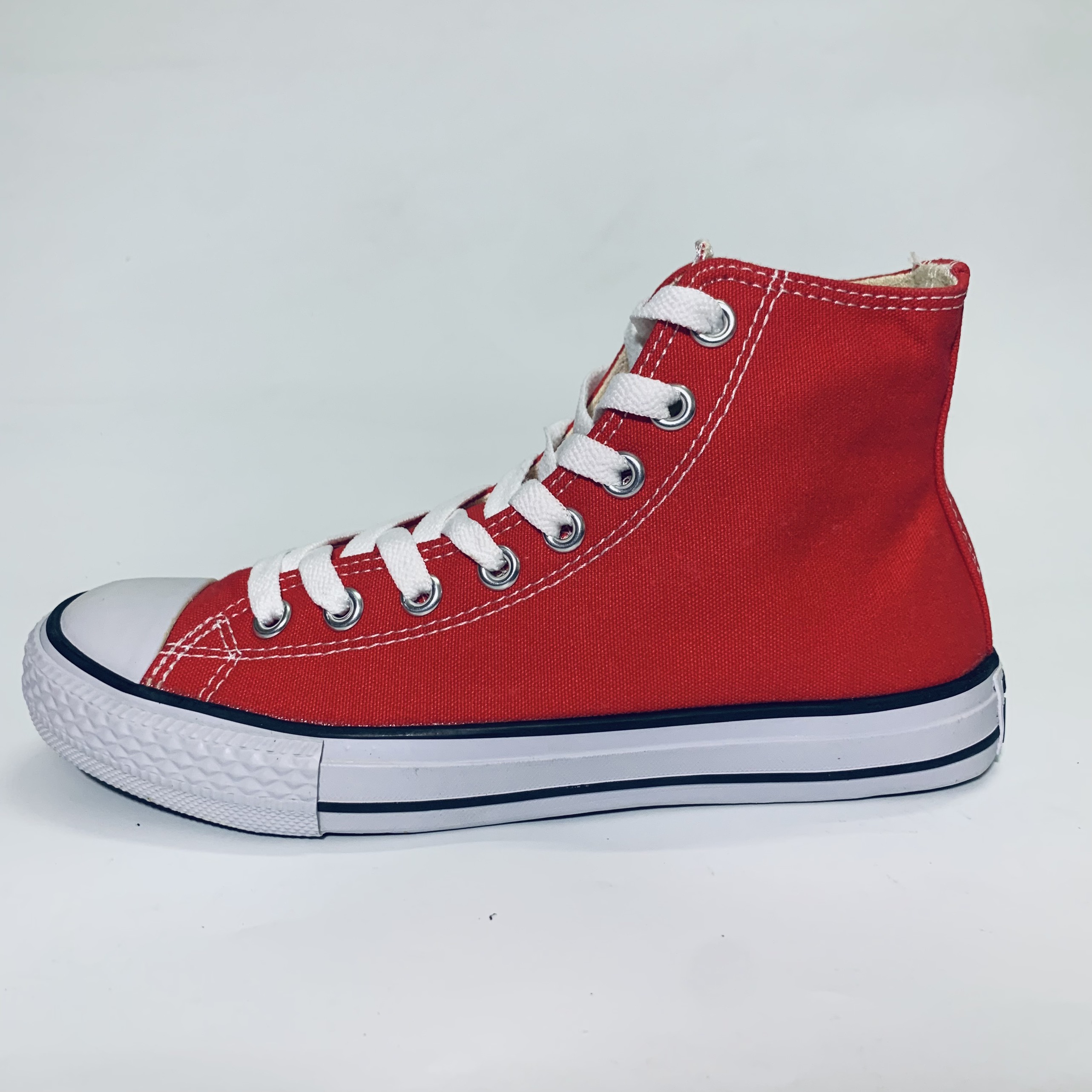 Giày Converse Classic Cao Cổ Đỏ Full Box